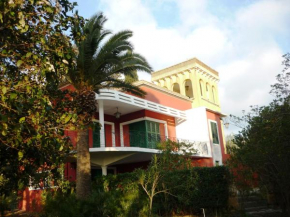 Гостиница Villa Muia  Парабита